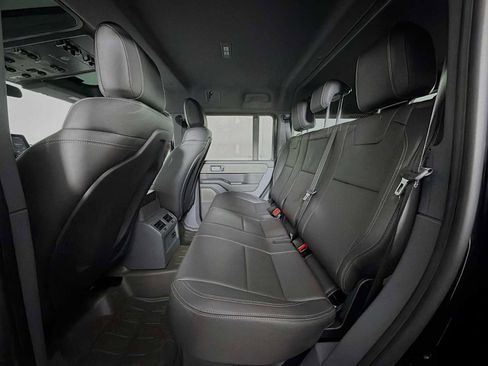 Used 2025 INEOS Grenadier AWD/4WD image 19