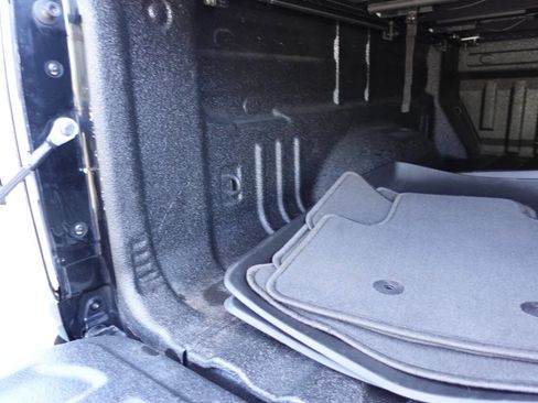 Used 2022 GMC Canyon AT4 image 27