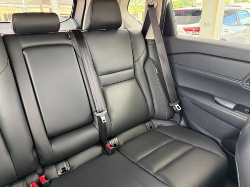 Used 2026 Nissan Rogue SL FWD image 38