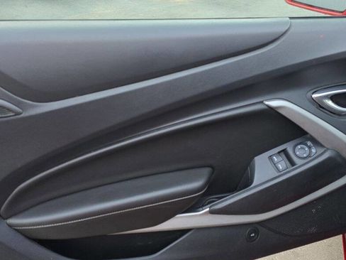 Used 2016 Chevrolet Camaro LT image 12