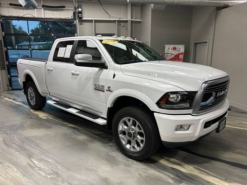 Used 2018 RAM 3500 Laramie Longhorn AWD/4WD image 29