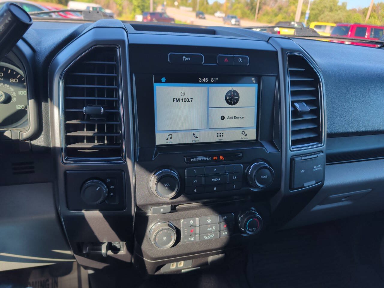 Used 2017 Ford F150 XLT w/ Equipment Group 302A Luxury AWD/4WD image 25