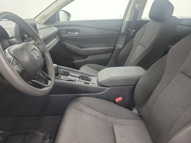 Used 2025 Honda Accord SE image 17