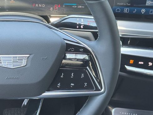 Certified 2024 Cadillac Lyriq Luxury RWD image 10