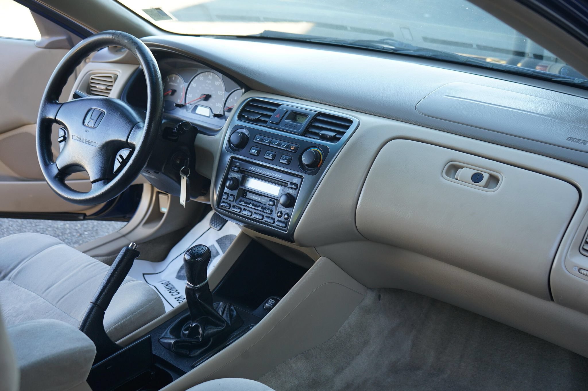Used 2001 Honda Accord EX image 16