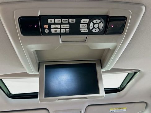 Used 2016 Honda Pilot Elite image 20