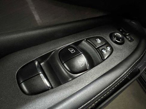 Used 2017 Nissan Murano SL w/ SL Technology Package FWD image 28