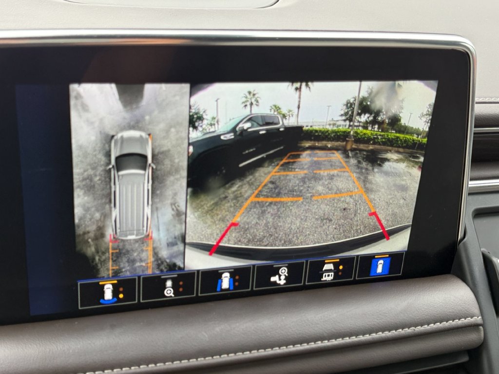 Used 2024 Chevrolet Tahoe LT w/ Luxury Package RWD image 19