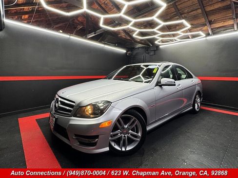 Used 2012 Mercedes-Benz C 250 Sedan image 2