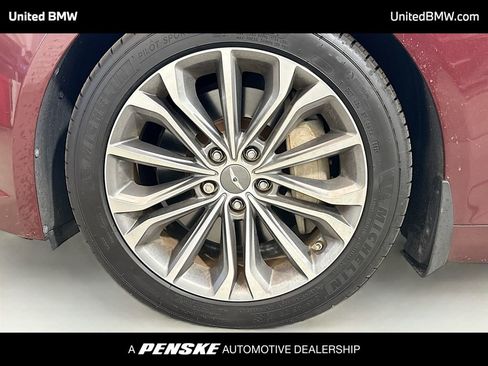 Used 2015 Hyundai Genesis 3.8 w/ Option Group 04 image 2