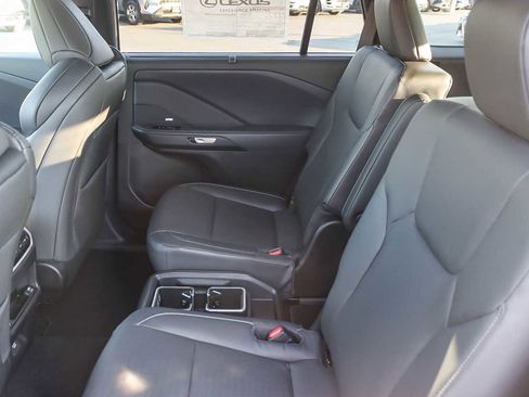 New 2026 Lexus TX 500h F SPORT Performance Premium image 19