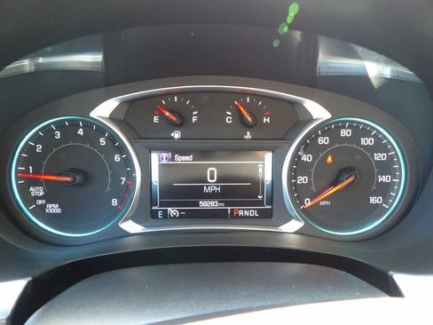 Used 2019 Chevrolet Traverse LT w/ LT Premium Package FWD image 24