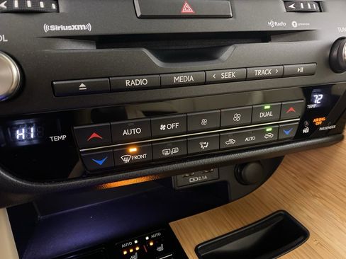 Certified 2021 Lexus RX 350 AWD w/ Premium Package image 21