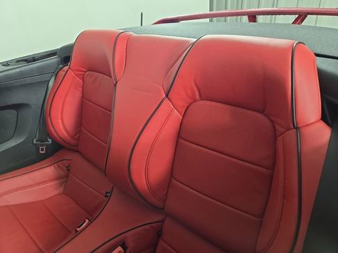 Used 2019 Ford Mustang GT Premium w/ Equipment Group 401A RWD image 15