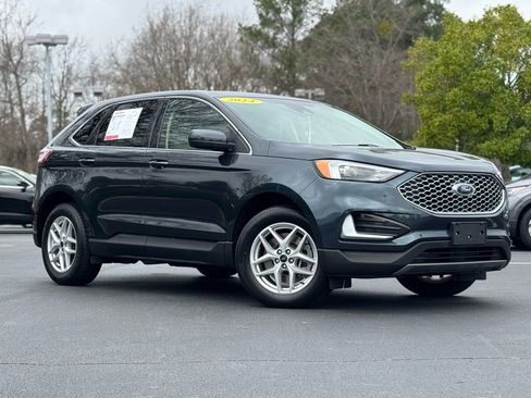 Used 2024 Ford Edge SEL image 2