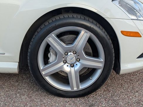 Used 2008 Mercedes-Benz S 550 4MATIC image 10