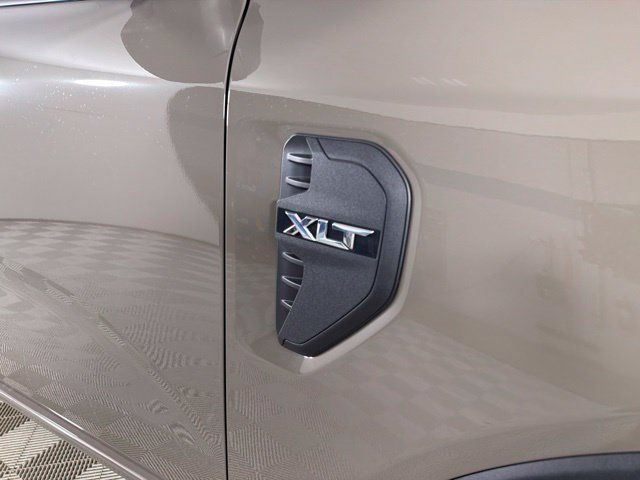 Used 2025 Ford Ranger XLT w/ Equipment Group 301A High AWD/4WD image 18