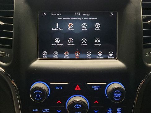 Used 2020 Jeep Grand Cherokee Laredo AWD/4WD image 25