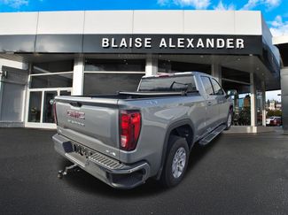 Used 2026 GMC Sierra 1500 SLE video 3