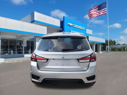 Used 2025 Mitsubishi Outlander Sport ES image 10