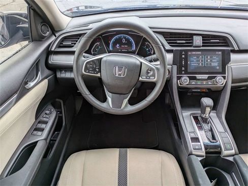 Used 2017 Honda Civic EX image 16