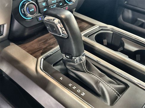 Used 2020 Ford F150 Lariat image 22