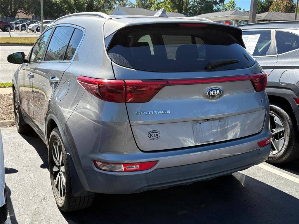 Used 2017 Kia Sportage EX AWD/4WD image 3