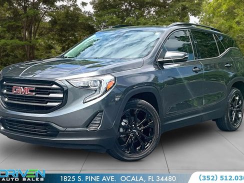 Used 2021 GMC Terrain SLE w/ Driver Convenience Package FWD image 1