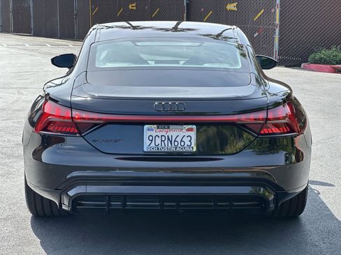 Used 2022 Audi e-tron GT Premium Plus image 5