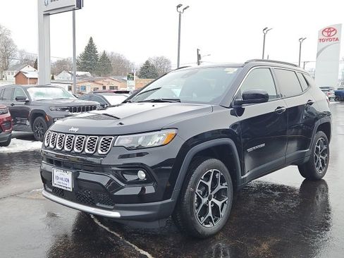 New 2026 Jeep Compass Limited image 5