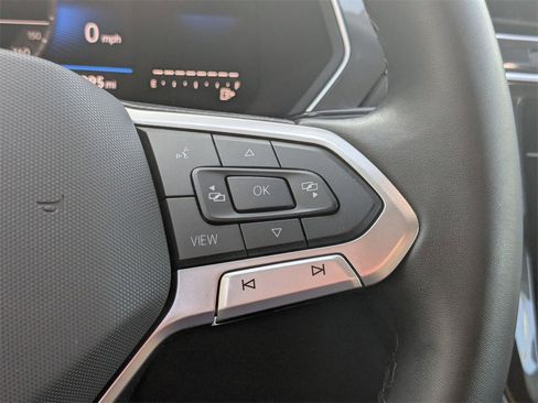 Used 2024 Volkswagen Tiguan Wolfsburg Edition image 26