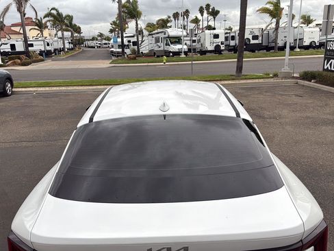 Used 2025 Kia K4 EX image 12