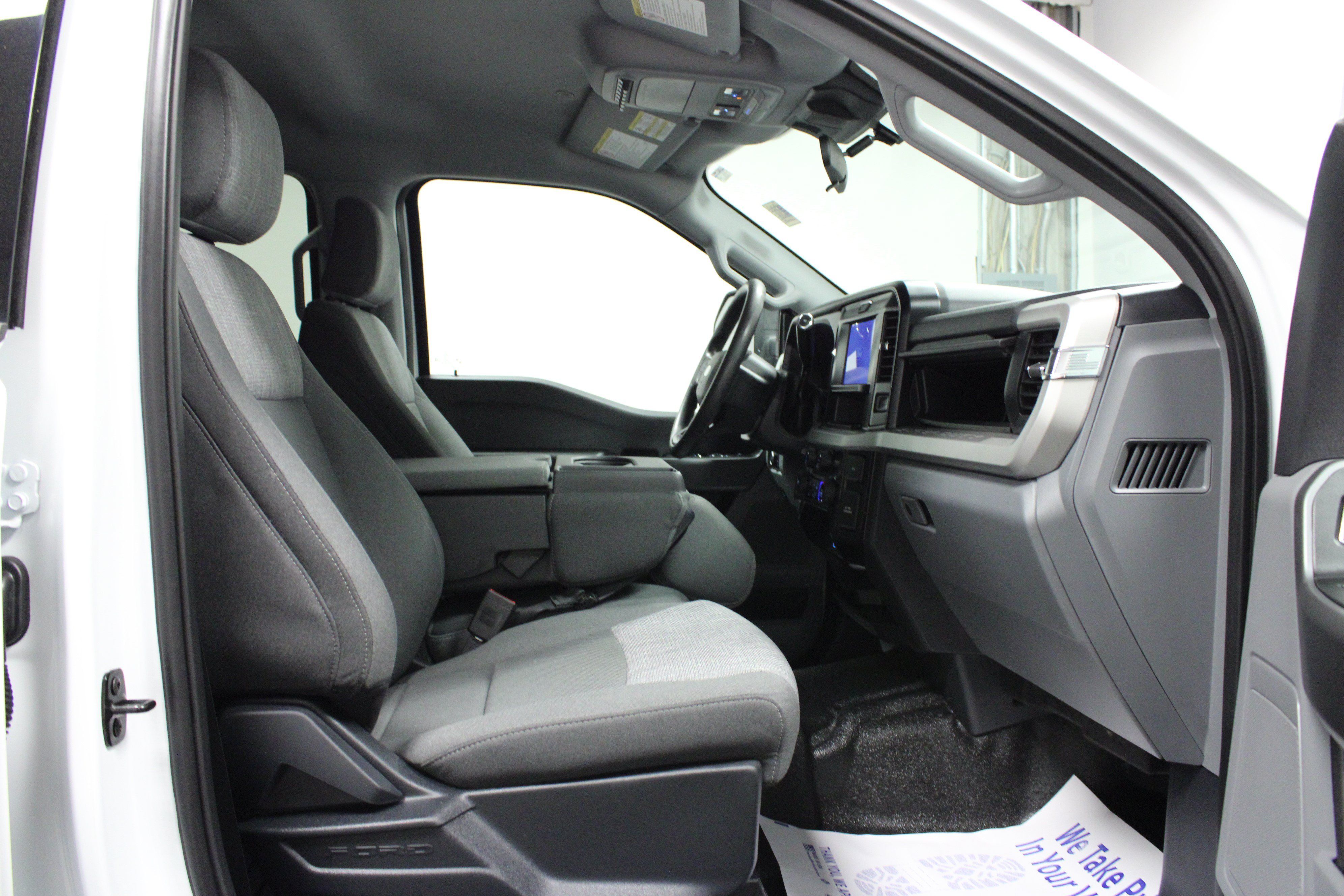 Used 2026 Ford F450 XLT w/ Camper Package AWD/4WD image 16