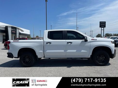 Used 2021 Chevrolet Silverado 1500 LT Trail Boss w/ Convenience Package II AWD/4WD image 9