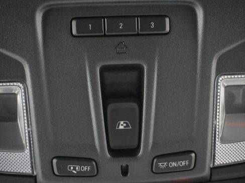 Used 2020 GMC Sierra 3500 AT4 w/ AT4 Premium Package image 25