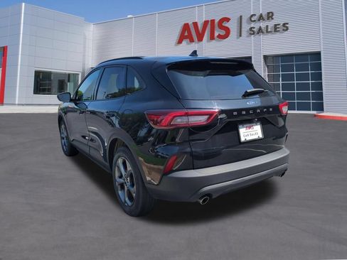 Used 2025 Ford Escape ST-Line FWD image 9