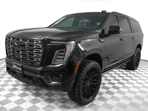 Used 2026 GMC Yukon XL Denali Ultimate AWD/4WD image 7