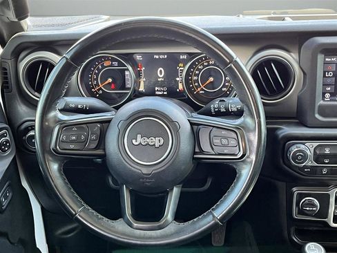 Used 2020 Jeep Wrangler Unlimited Sport S AWD/4WD image 19