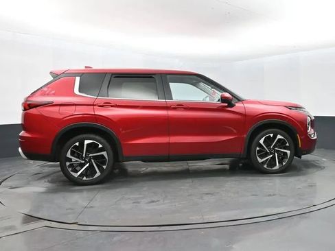 Used 2024 Mitsubishi Outlander Ralliart image 4