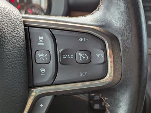 Used 2022 RAM 1500 Limited image 16