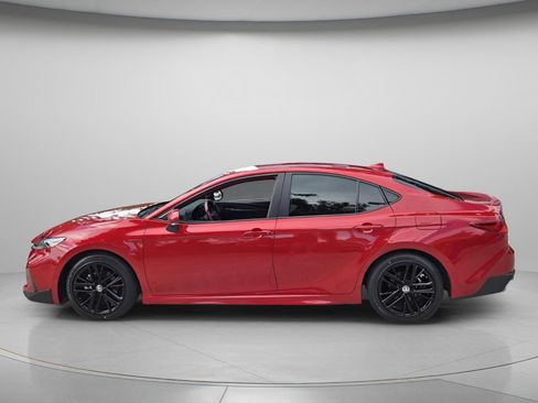 Used 2025 Toyota Camry SE w/ Multimedia Upgrade Package FWD image 4