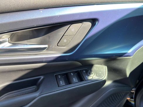 New 2026 Chevrolet Equinox EV LT image 25