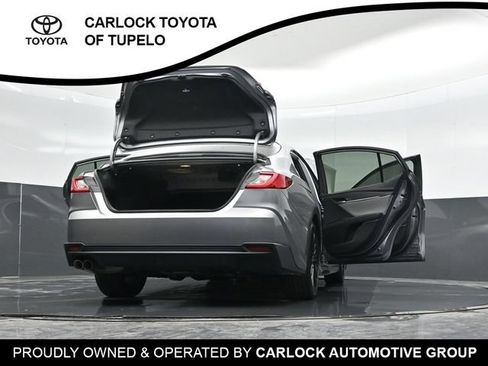 Used 2025 Toyota Camry SE w/ Convenience Package FWD image 45