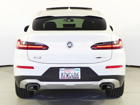 Used 2022 BMW X4 xDrive30i w/ Premium Package 2 AWD/4WD image 8