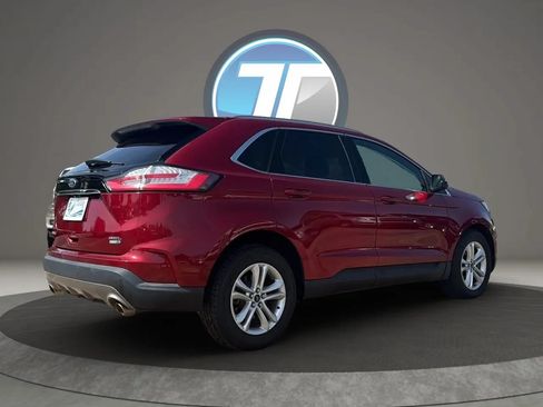 Used 2019 Ford Edge SEL w/ Equipment Group 201A AWD/4WD image 14