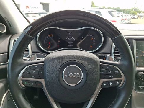 Used 2017 Jeep Grand Cherokee Summit w/ Platinum Series Group AWD/4WD image 19