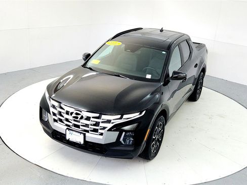 Used 2022 Hyundai Santa Cruz SEL Premium image 14