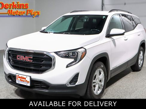 Used 2019 GMC Terrain SLE w/ Driver Convenience Package image 1