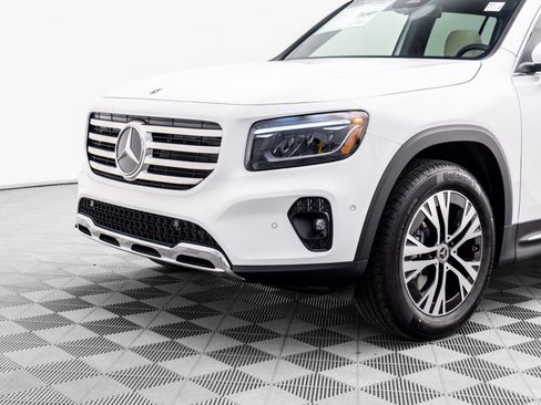 New 2025 Mercedes-Benz GLB 250 4MATIC image 25
