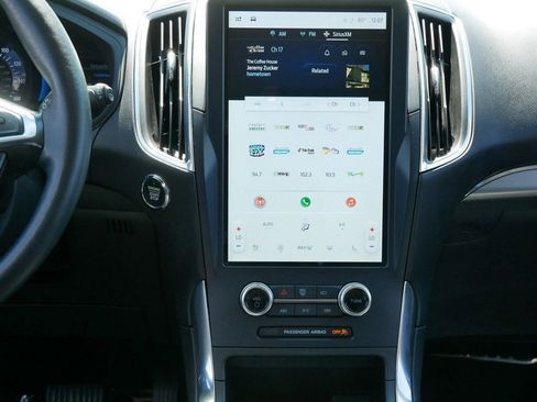 Certified 2024 Ford Edge Titanium image 15